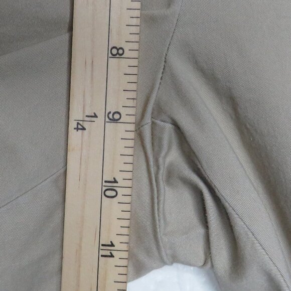 New York & Company* Women's Multipocketed 1.5" Belt Loop Khaki Capris~ Size 6 - Picture 7 of 13